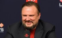 Daryl Morey deja los Rockets tras 13 años como general manager