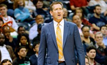 Phoenix Suns destituye a Jeff Hornacek tras la derrota en Dallas