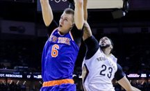 Los Knicks vencen en Nueva Orleans con 30 puntos de Porzingis