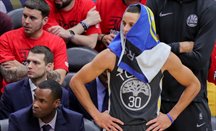 Curry decide un gran Warriors-Clippers en el último segundo