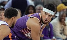 Phoenix Suns derrota a Warriors en San Francisco con 32 puntos de Booker