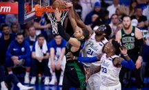 Tatum lidera a los Celtics y Horford remata en la prórroga a los Sixers