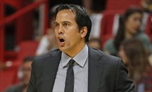 Erik Spoelstra prolonga su contrato con Miami Heat