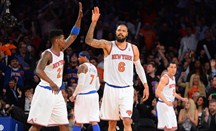 Los Knicks arrasan a los Nets con un gran J.R. Smith y alcanzan plaza de playoff
