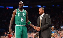 Las negociaciones entre Clippers y Celtics por Garnett y Rivers se estancan
