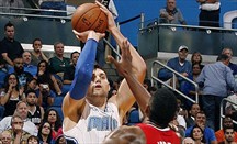 Nicola Vucevic machaca a Clippers con 30 puntos, 21 rebotes y su acierto final