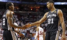 Kawhi Leonard y Tim Duncan, dos piezas esenciales en el éxito de Spurs