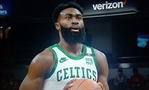 Los Celtics vencen a Indiana con 67 puntos de los Jays