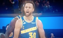 Curry anotó 32 puntos en el triunfo de su equipo