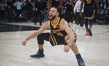 Curry fue el rey del clutch en la temporada