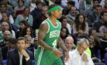 Isaiah Thonas, noveno jugador de Celtics en alcanzar los 40 en playoffs