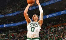 Los Celtics acceden a la final del Este tras ganar 114-112 a los Sixers