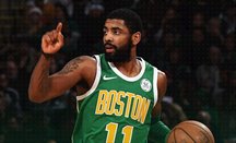 Celtics gana en la prórroga a Sixers con 40 puntos de Irving