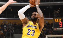 Lakers suma su 14ª victorias seguida fuera bajo la batuta de LeBron