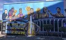 Mural dañado en Los Ángeles