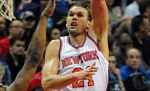Lou Amundson seguirá un año más con los New York Knicks