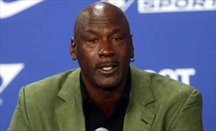 Michael Jordan completa la venta de Charlotte Hornets