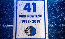 Los Mavs retiran el 41 de Nowitzki entre cánticos de "MVP, MVP..."