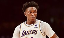 Stanley Johnson seguirá con Lakers hasta final de temporada