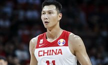El ex NBA Yi Jianlian se retira del baloncesto a los 35 años