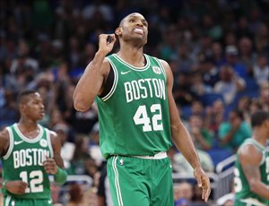 Horford sigue viviendo un momento feliz con Celtics