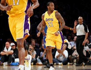 Josh Powell, en su etapa triunfal con Lakers