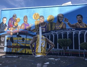 Mural dañado en Los Ángeles
