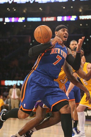 Carmelo Anthony y los Knicks hicieron el ridículo en Los Ángeles