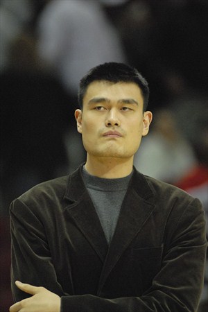 Yao Ming ya intentó hacerse con los Bucks y ahora probará con los Clippers