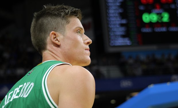 Jerebko deja atrás su etapa con Celtics