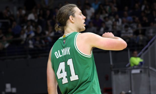 Olynyk resultó decisivo en la clasificación de los Celtics