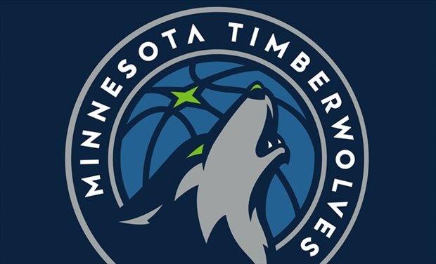 ¡Minnesota defiende con 4 jugadores el ataque de Phoenix! (vídeo)