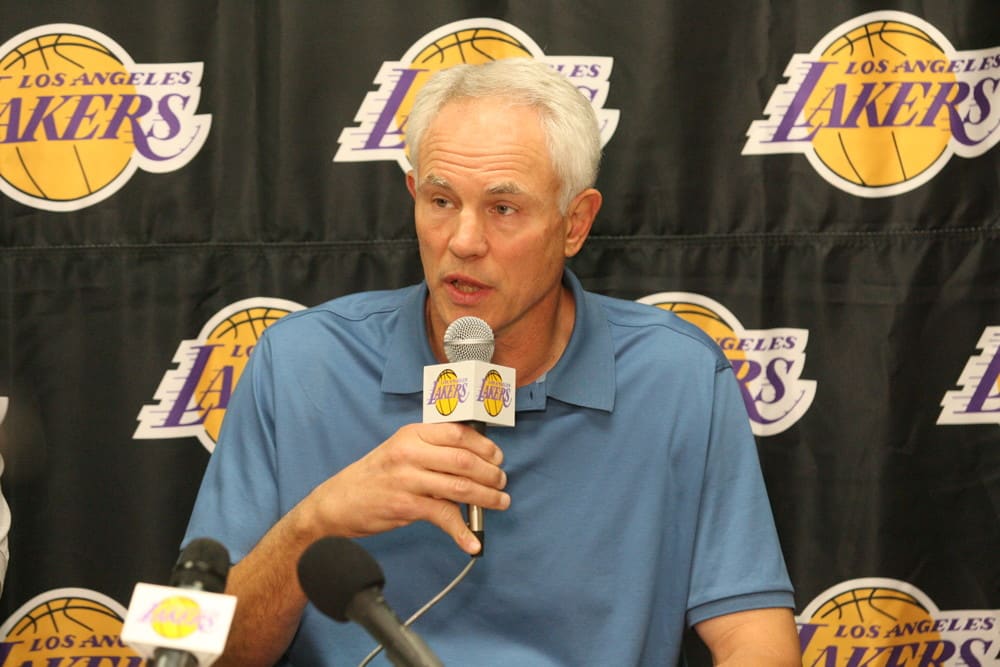 Michael Jordan contrata a Mitch Kupchak como nuevo GM de Hornets
