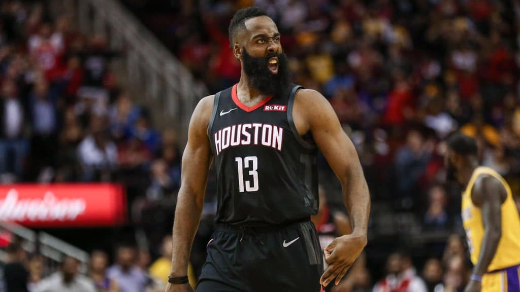 Harden vuelve a meter 61 puntos en una actuación prodigiosa