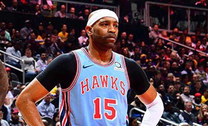 Vince Carter anota 7 triples y se mete en el Top 20 histórico de puntos