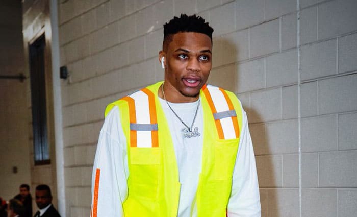 Westbrook firma su 30º triple-doble del curso en un día amargo