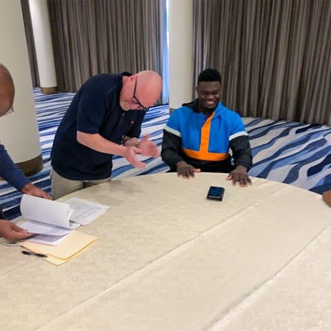 Primer estallido de Zion Williamson: 29 puntos ante Chicago