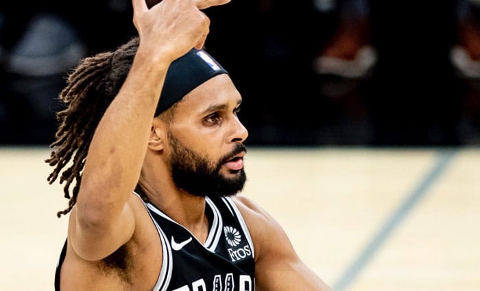 Patty Mills anota 31 puntos en 22 minutos ante Warriors