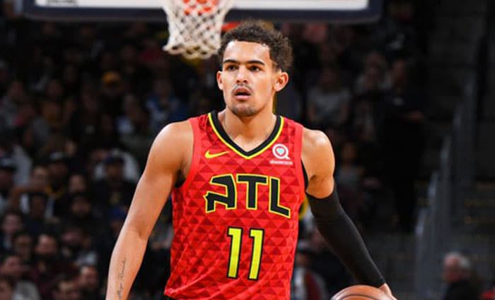Trae Young logra 49 puntos y 8 triples pero pierde en la prórroga