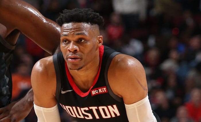 Quinto triple-doble de Westbrook en otra mala noche en el tiro