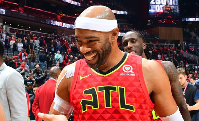 Carter supera a Stockton para ser el cuarto con más partidos jugados
