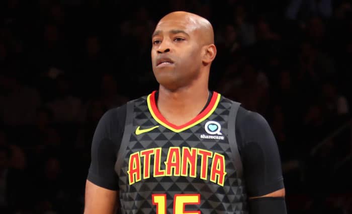 Vince Carter hace historia al jugar en la NBA en 4 décadas distintas