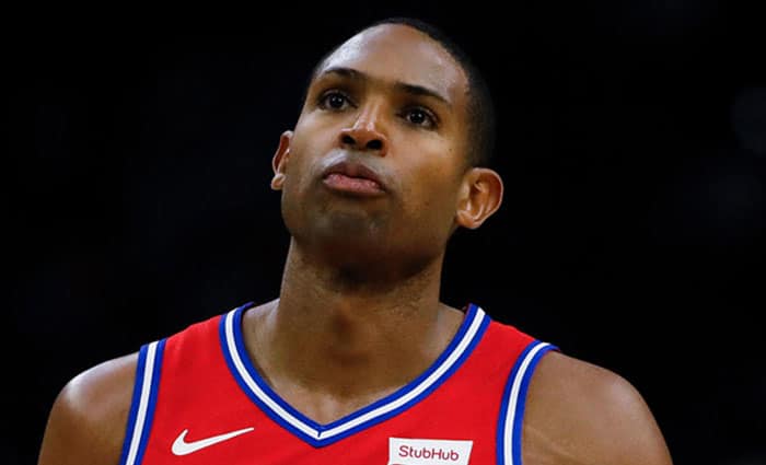 Al Horford seguirá siendo suplente en los Sixers