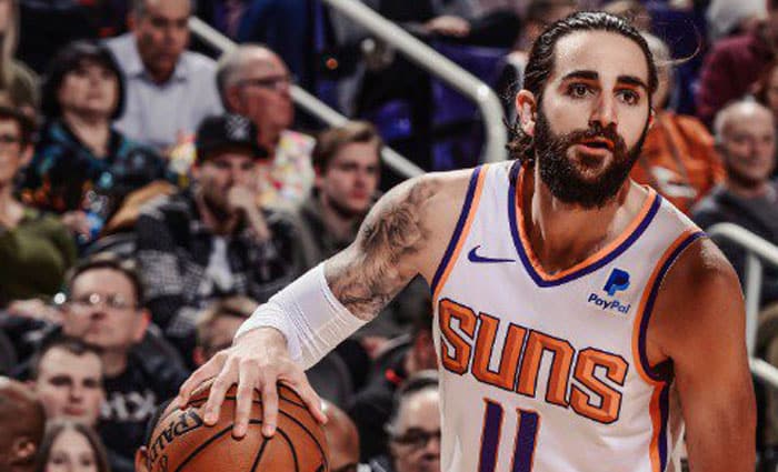 Ricky Rubio lidera un gran triunfo de Suns en su regreso a Utah