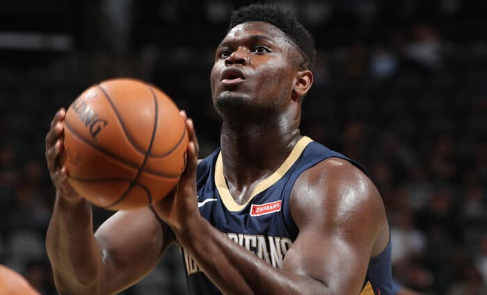 Zion Williamson pierde su racha tras anotar 17 puntos