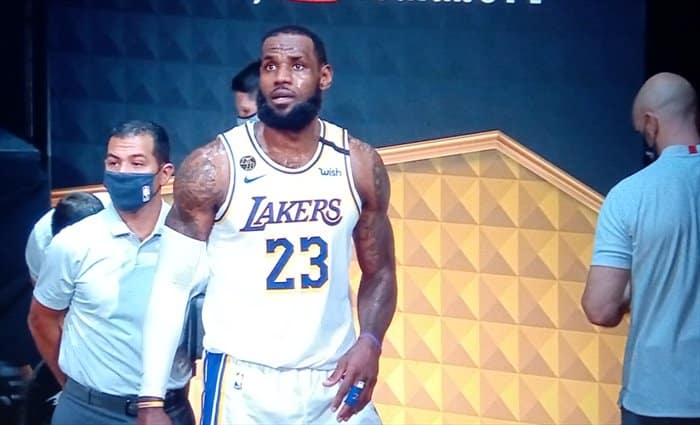 LeBron supera a Stockton y ya es el segundo en asistencias en playoffs