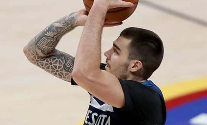 Juancho Hernangómez regresa al juego tras estar casi un mes fuera