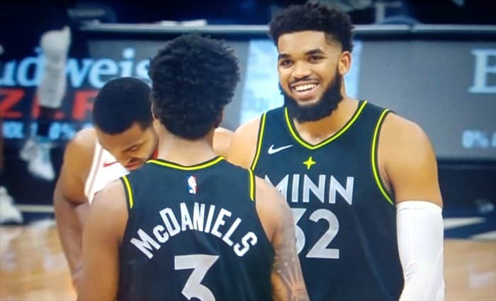 Towns y Juancho lideran la remontada de Minnesota ante Houston