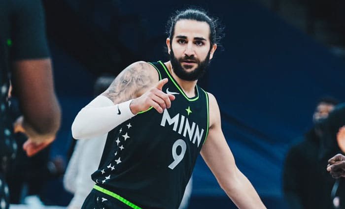 Minnesota Timberwolves envía a Ricky Rubio a los Cavaliers