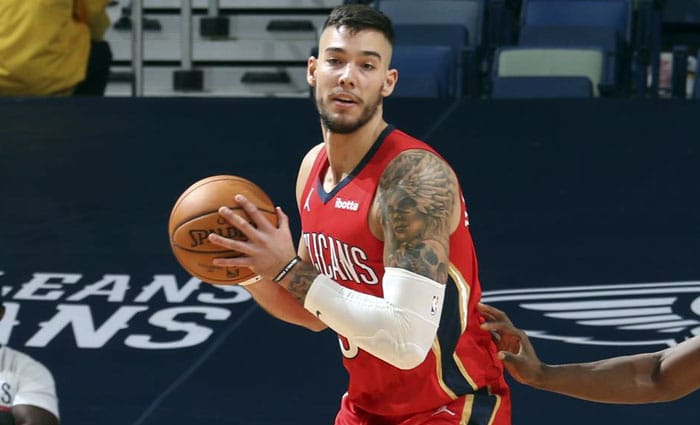 Willy Hernangómez se queda en los Pelicans